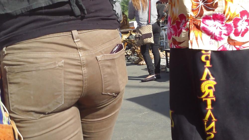 25P Sexy beautiful tight teen ass & butt in brown jeans