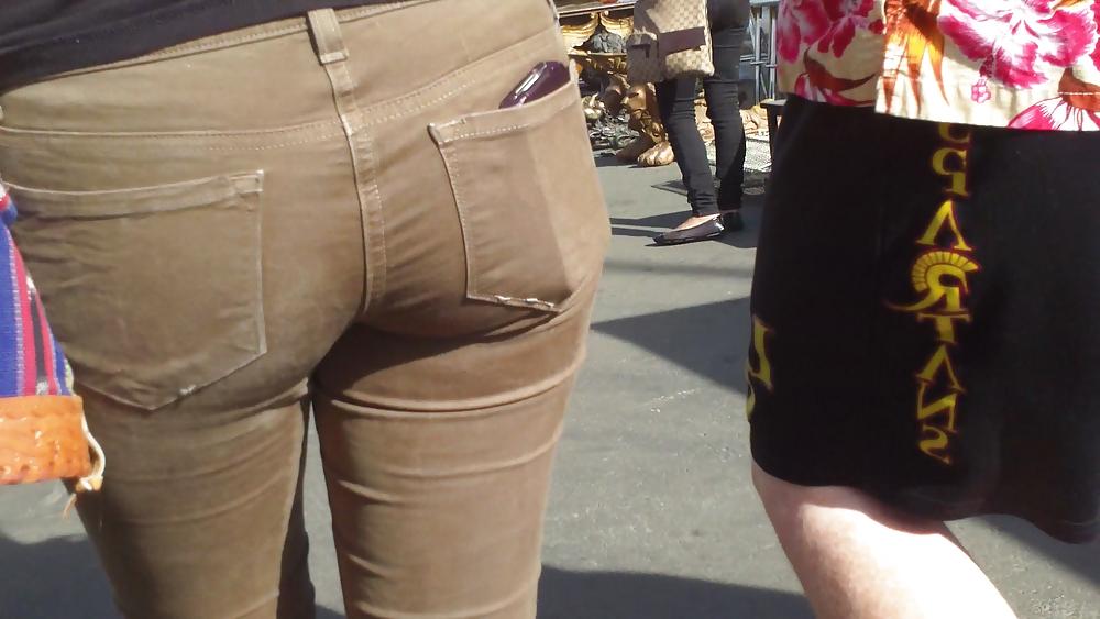 25P Sexy beautiful tight teen ass & butt in brown jeans