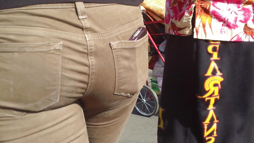 25P Sexy beautiful tight teen ass & butt in brown jeans