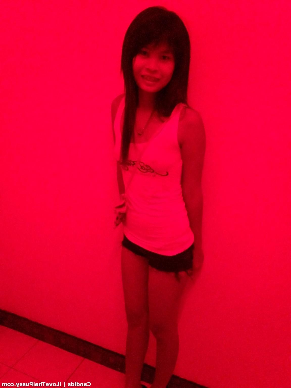 24P Hot Thai bargirl hooker fucked raw and swallows sex tourist cum asian slut