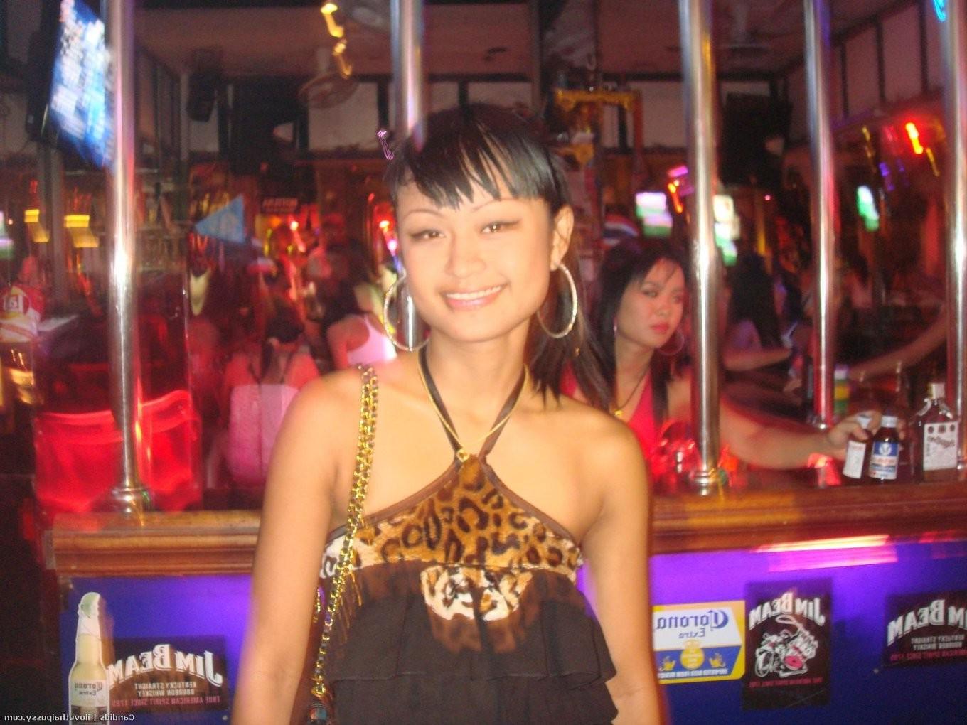 25P Bareback thai whore loves sex tourist cock hot asian slut