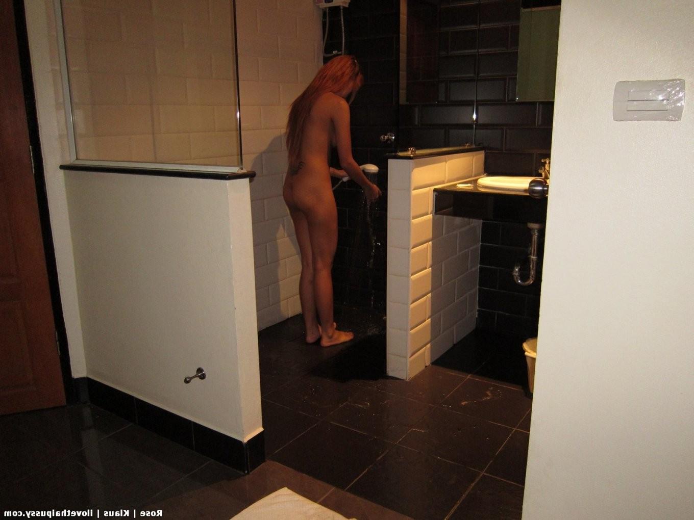 25P Bareback thai whore loves sex tourist cock hot asian slut