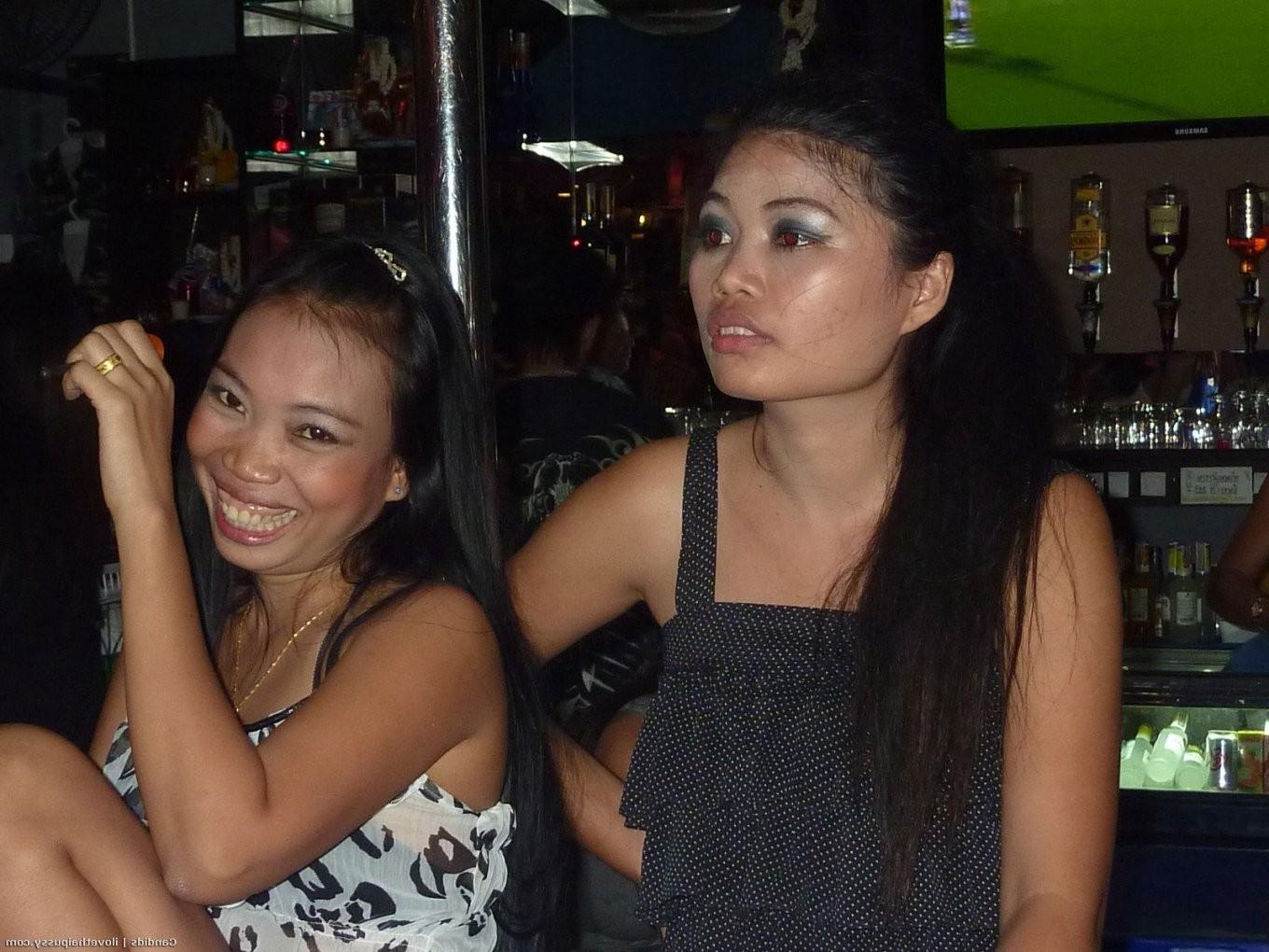 25P Hot Drunk walking street babes drinking and party hard asian pussy