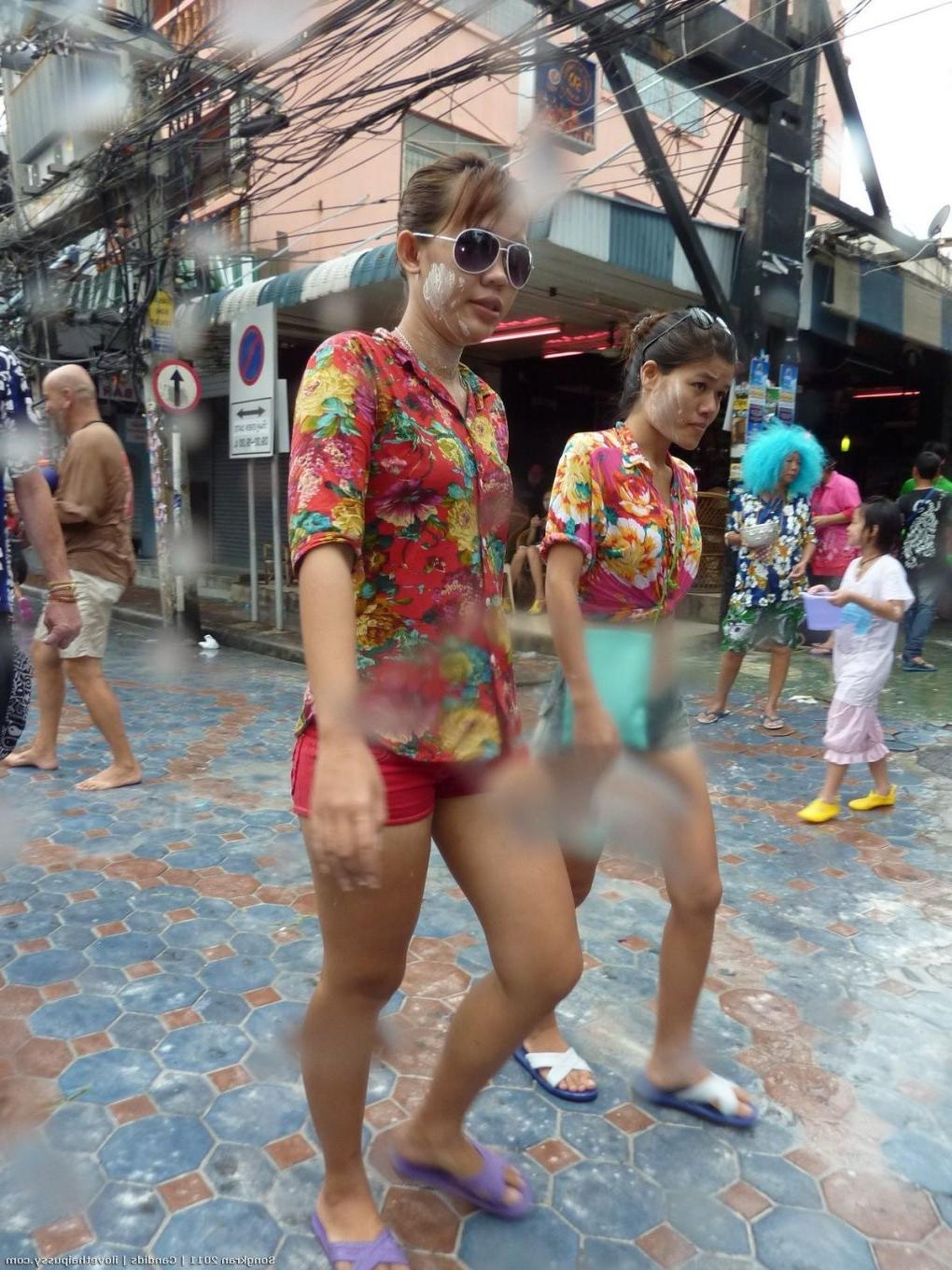 15P Wild Thai Street Whores Spread Wide And Butt Fucked Anal Sex Asians