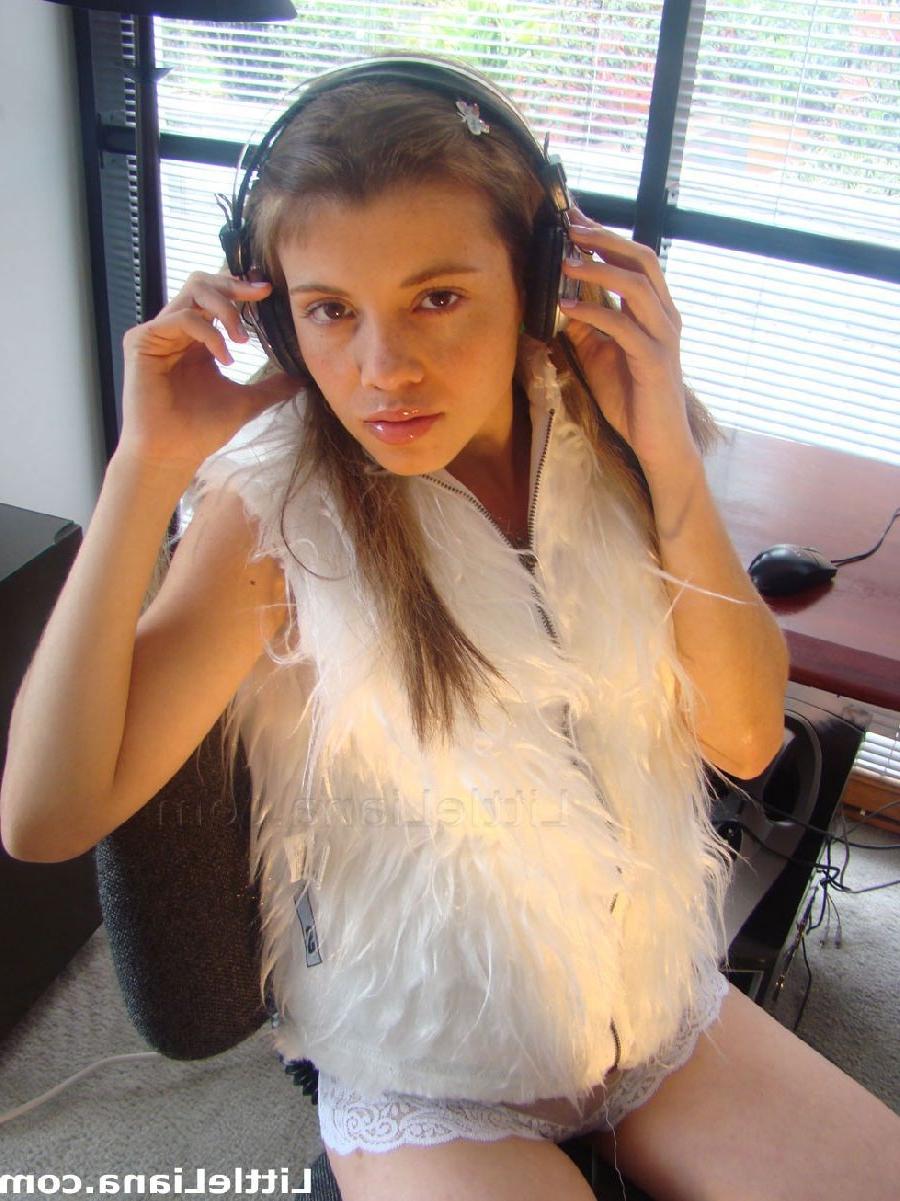 16P Little Liana pretty amateur model takes off her clothes and shows her slim teen 