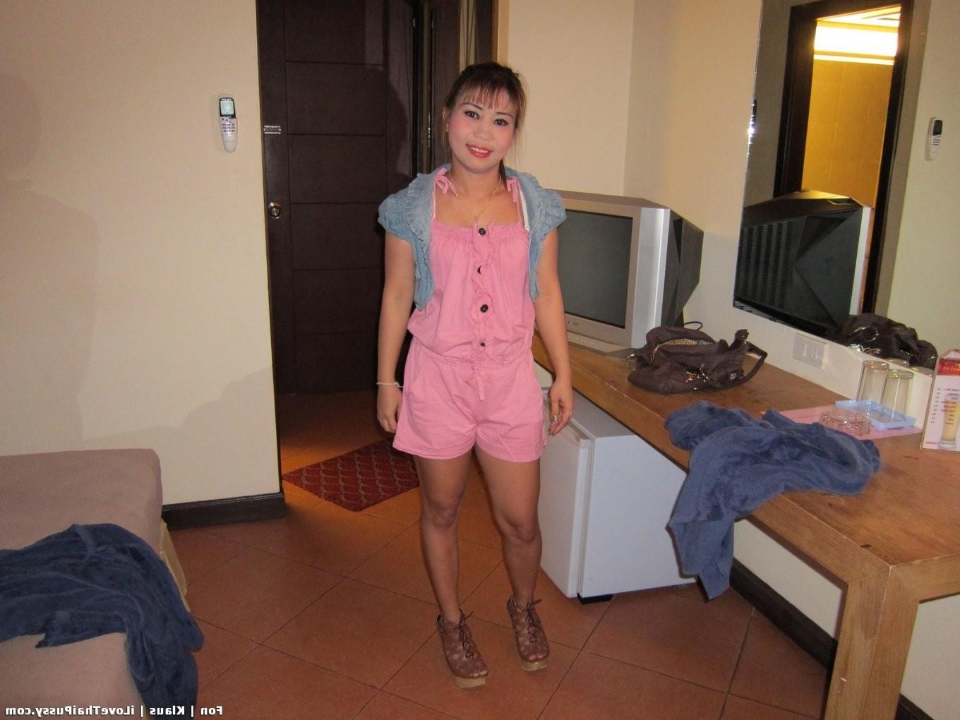 25P Hot Thai Milf whore penetrated bareback by insane filthy sex tourist asian slut
