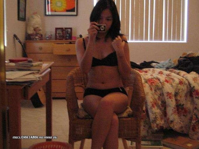 12P Horny amateur kinky teen babe rubbing her moist pussy