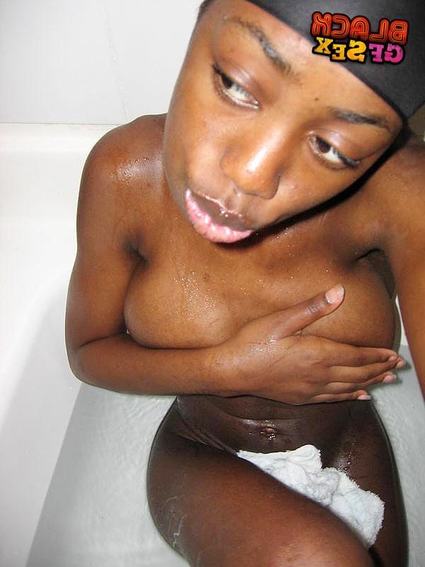 12P Nude black hotties posing and eating cock