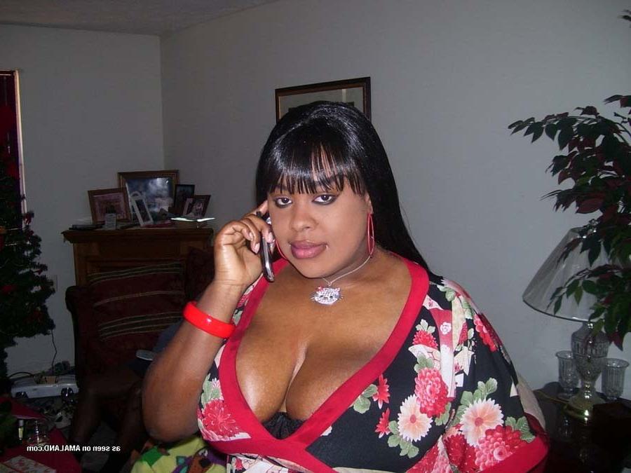 10P Collection of sizzling hot amateur bbws selfpics