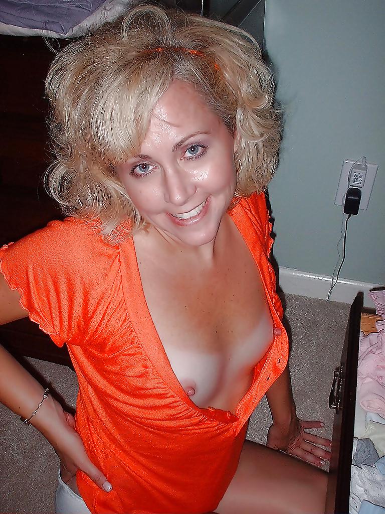 25P Small Tits Gr8 Nips #4