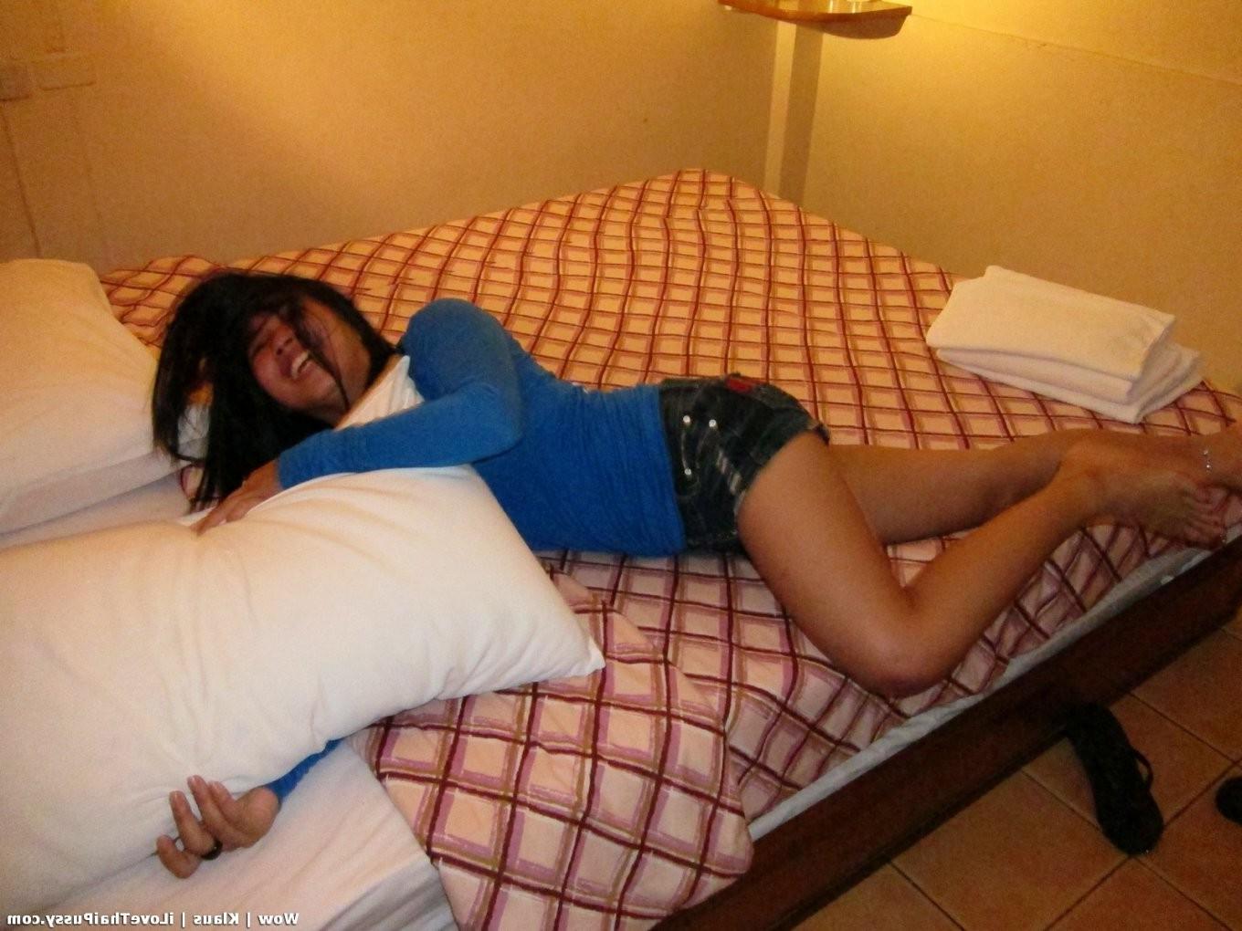 15P Amazing Thai Teen Hooker Fucked By Swedish Sex Tourist Cheating On His Asian Wif