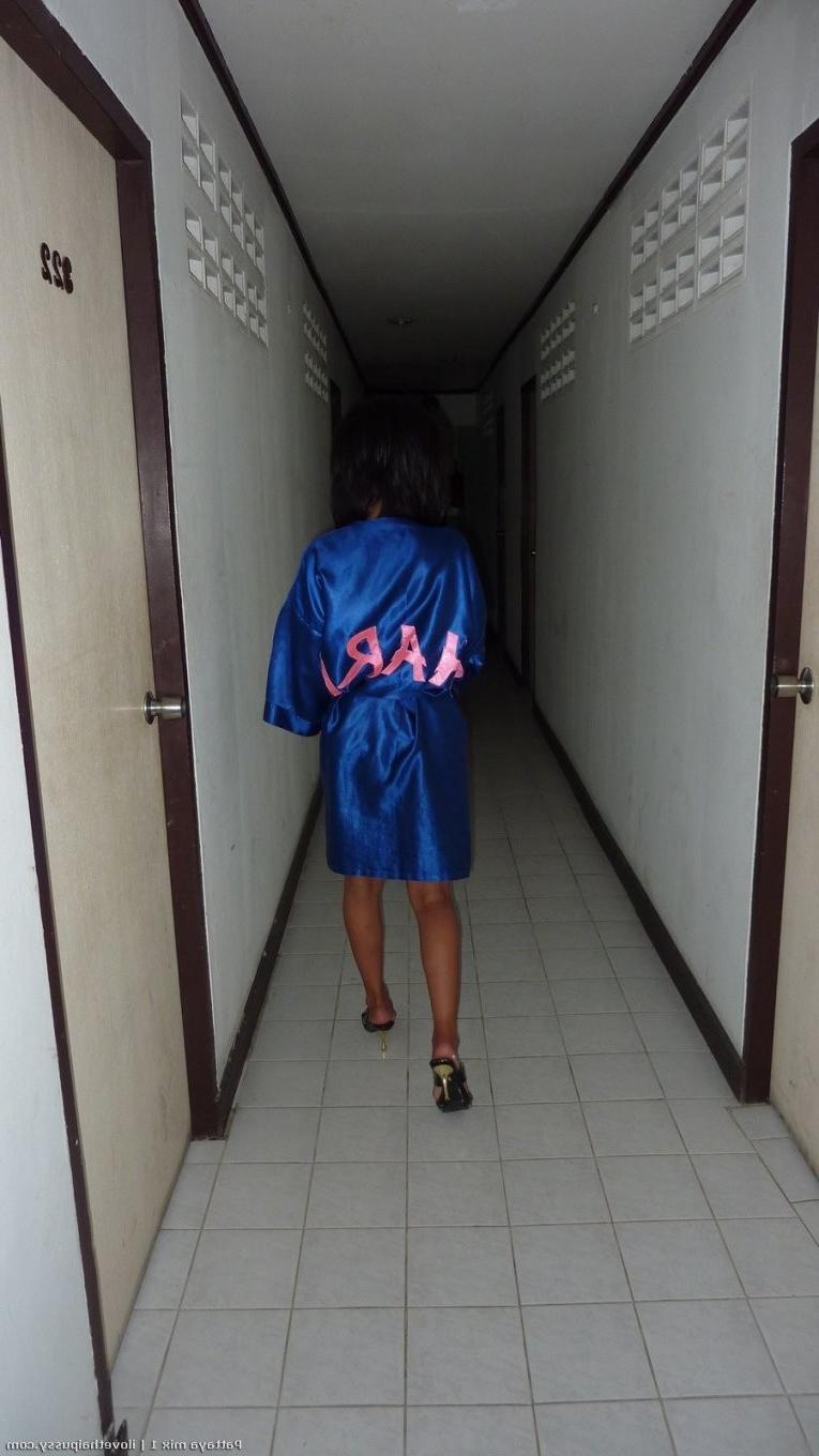15P Real Street Hookers from the streets of Bangkok Thailand hot asian sluts