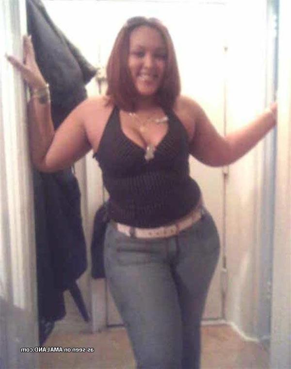 15P Hot Black Bbw Girlfriends Flashing Huge Monster Plumper Tits