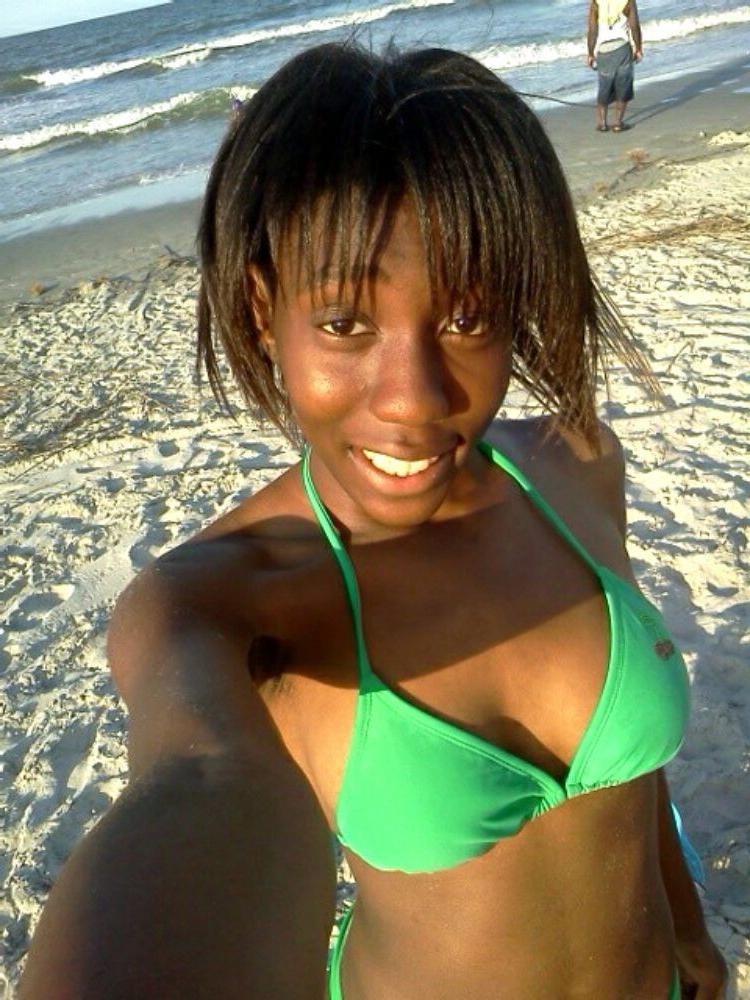 15P Black teen gfs naked and fucking gallery 5