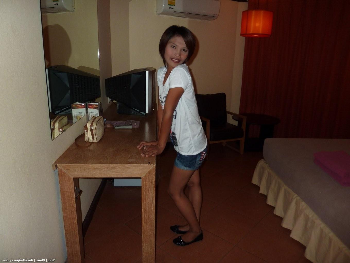 15P Horny Thai Hooker Paid To Fuck A Sex Tourist On Vacation Asian Slut