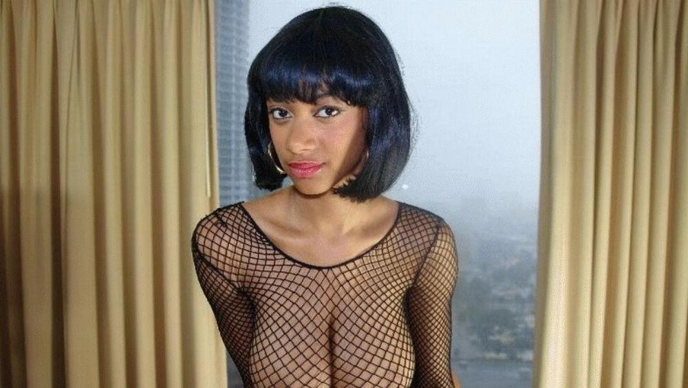 15P These black teen gfs posing and naked gallery 17