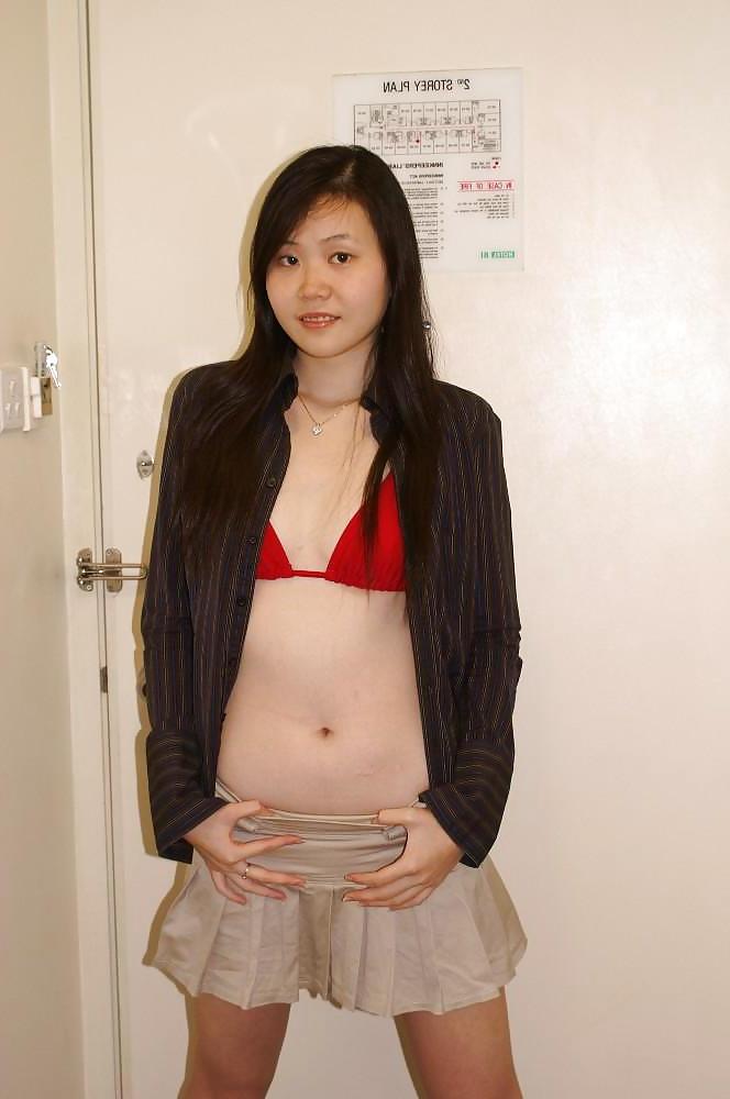 25P CUTE ASIAN - MICHELLE
