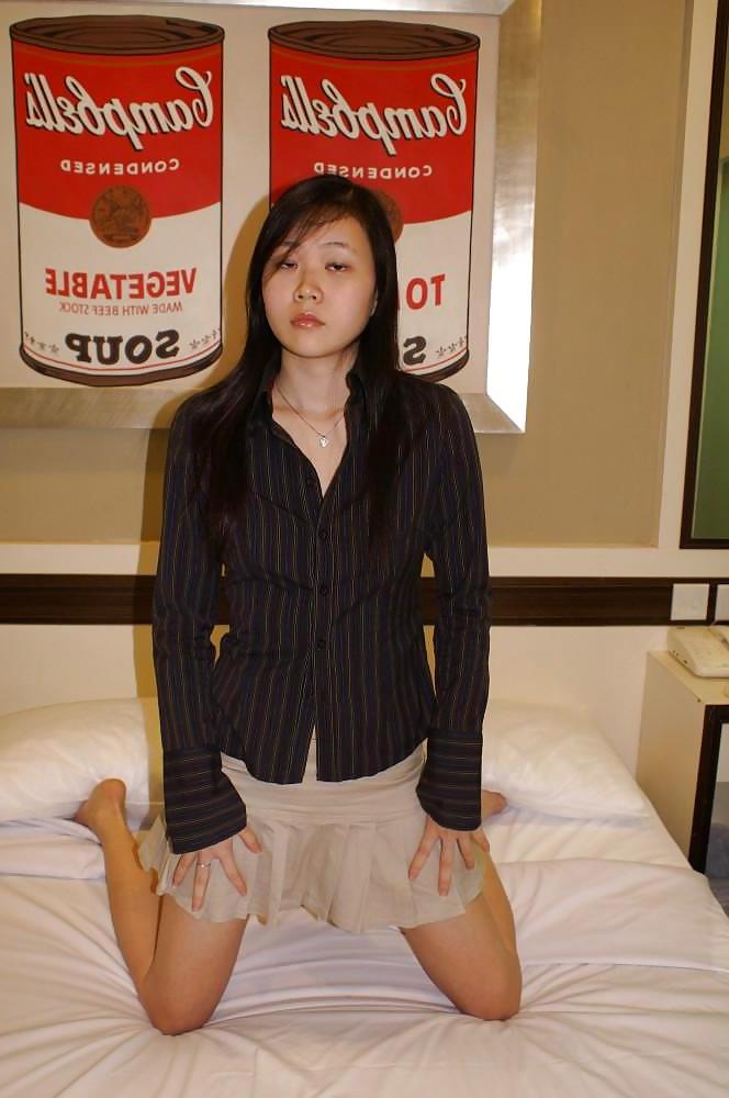 25P CUTE ASIAN - MICHELLE