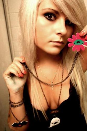 12P Real girlfriend porn, movies and pictures!