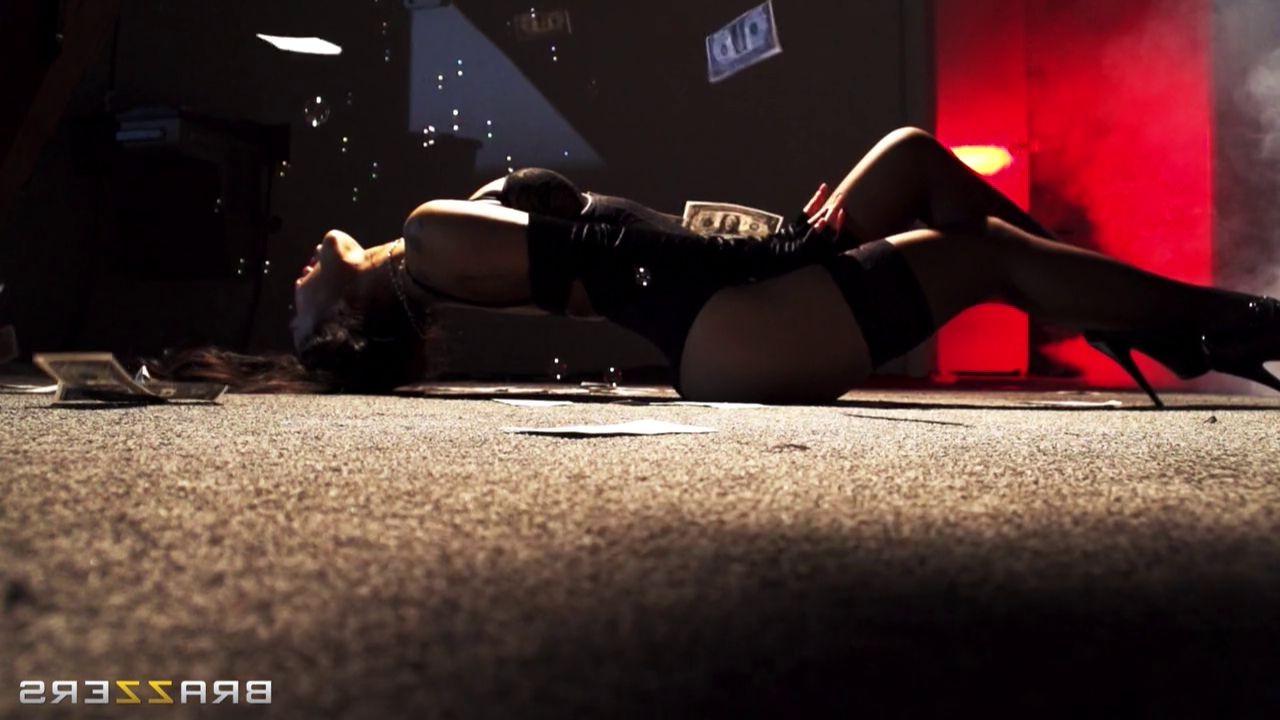 15P Asian goddess Asa Akira always has fun at her work place