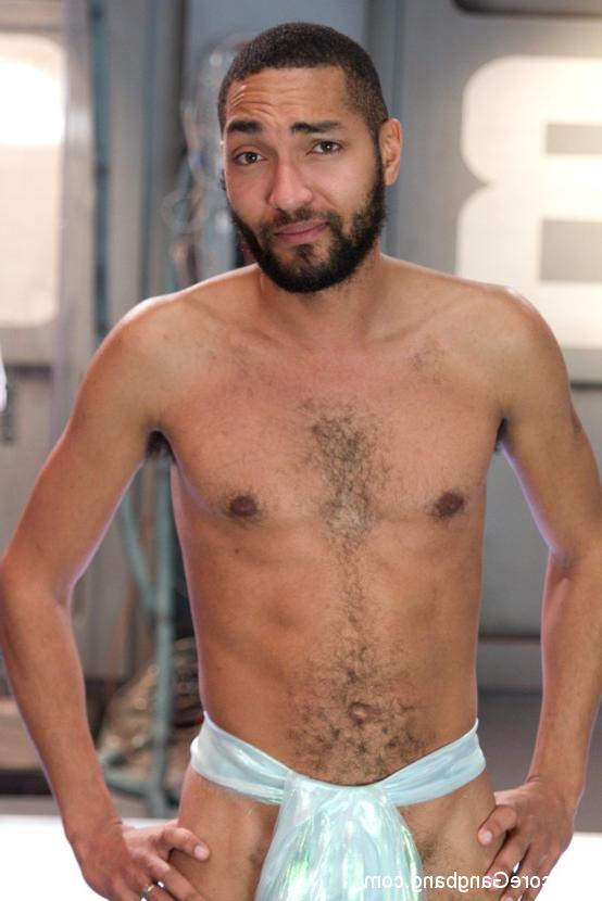 15P Men Brought Back From Extinction to Annihilate Sexy Scientist