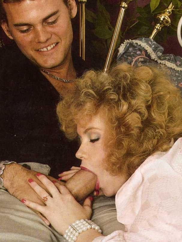 12P Vintage pornstar Buffy Davis fucking in threesome action