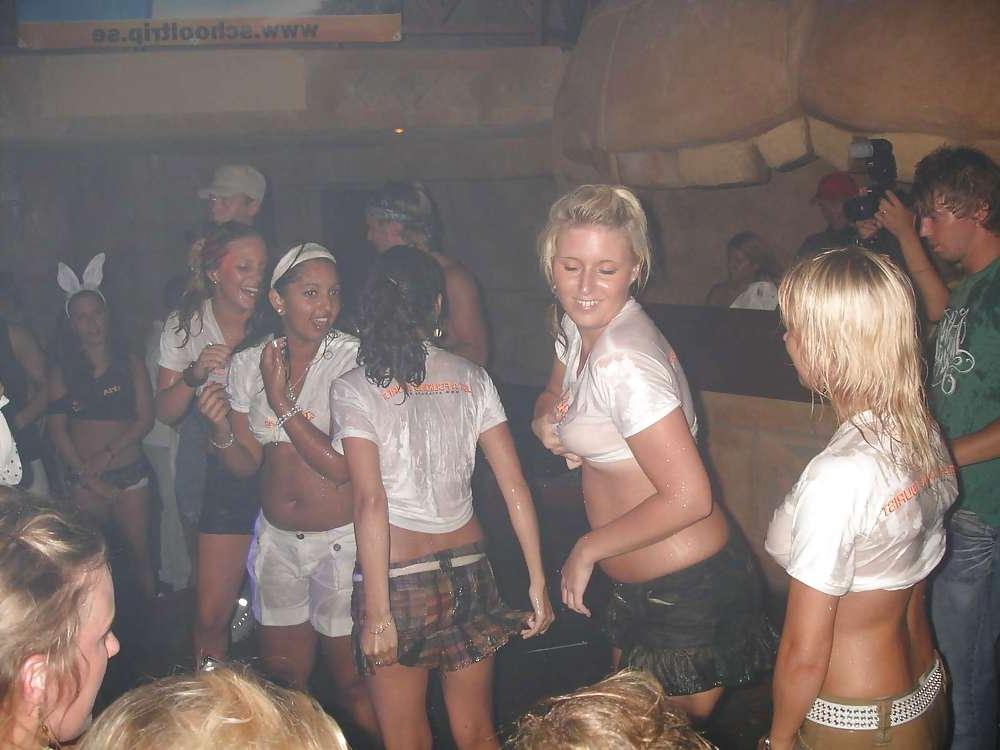25P Sex Convention party