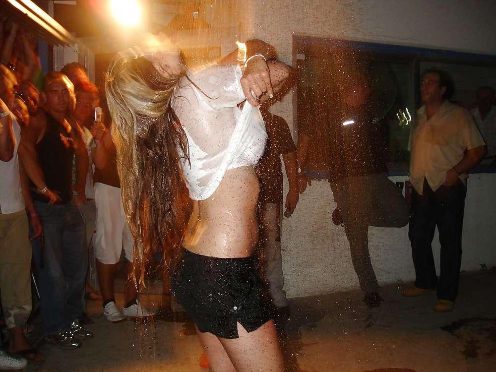 25P Sex Convention party