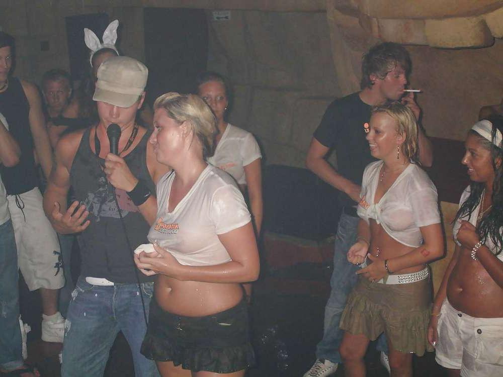 25P Sex Convention party