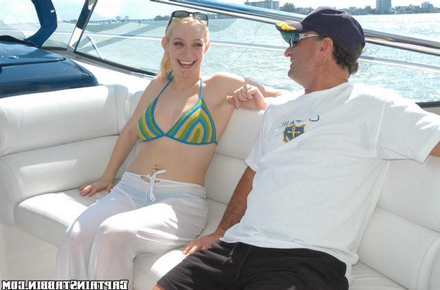 12P 12 pics and 1 movie of Erica from Captain Stabbin