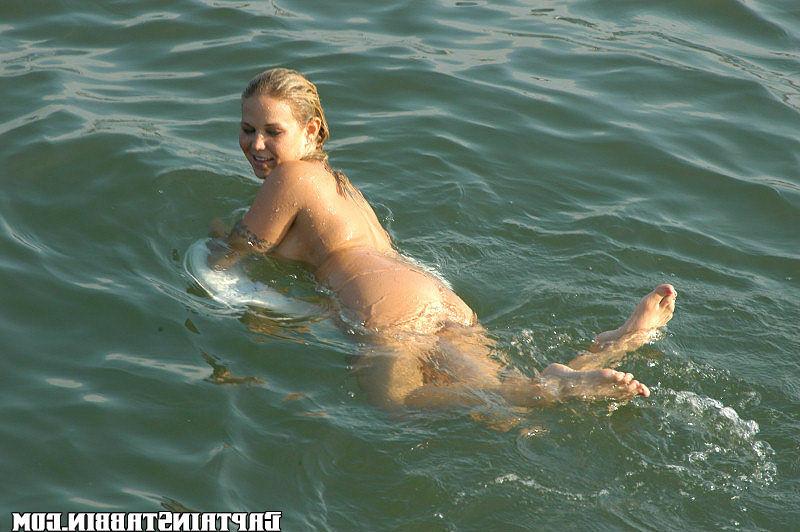 12P 12 pics and 1 movie of Krista from Captain Stabbin