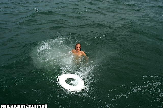 12P 12 pics and 1 movie of Alaiah from Captain Stabbin