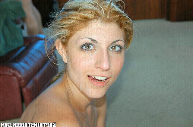 12P 12 pics and 1 movie of Kay from Captain Stabbin