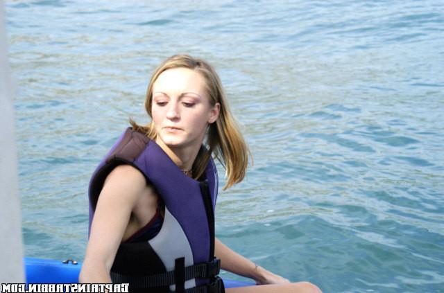 12P 12 pics and 1 movie of Beth from Captain Stabbin