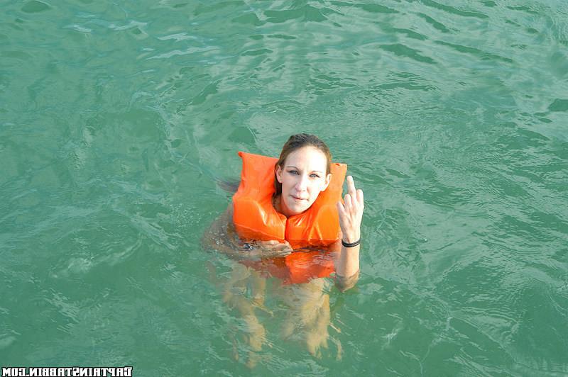 12P 12 pics and 1 movie of Ally from Captain Stabbin