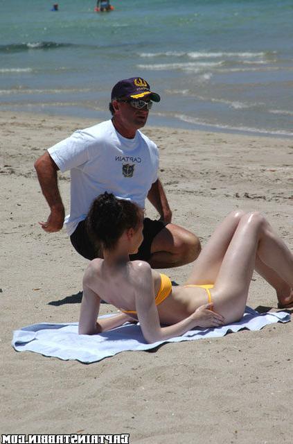 12P 12 pics and 1 movie of Miranda from Captain Stabbin
