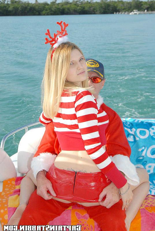 12P 12 pics and 1 movie of Cali from Captain Stabbin