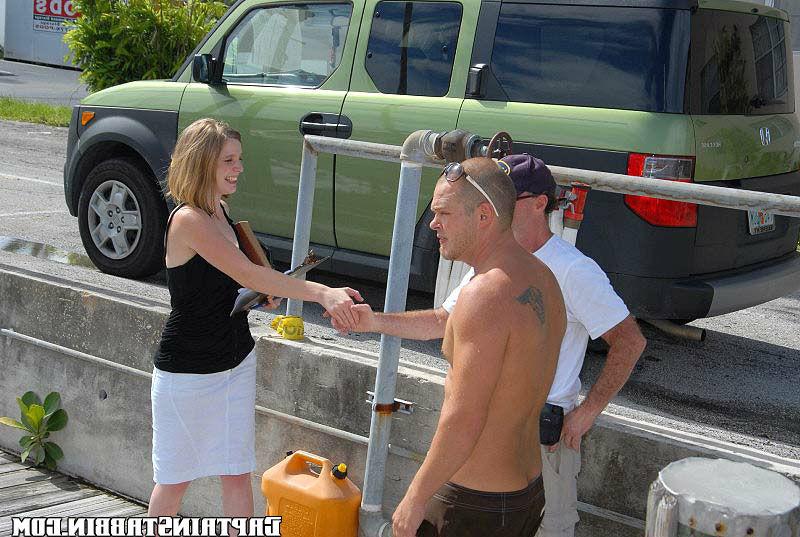 12P 12 pics and 1 movie of Shelly from Captain Stabbin