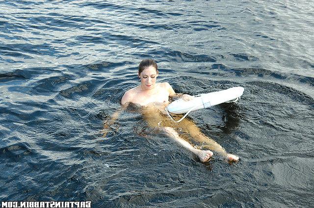 11P 12 pics and 1 movie of Katerina from Captain Stabbin