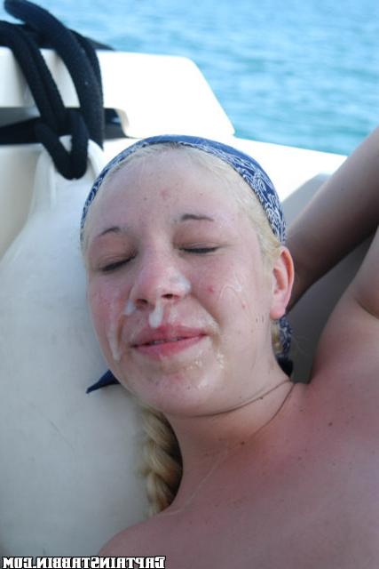 12P 12 pics and 1 movie of Claudia from Captain Stabbin