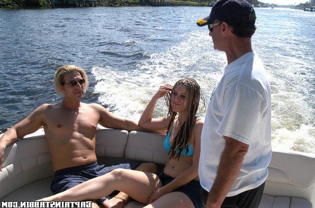 12P 12 pics and 1 movie of Alexis from Captain Stabbin