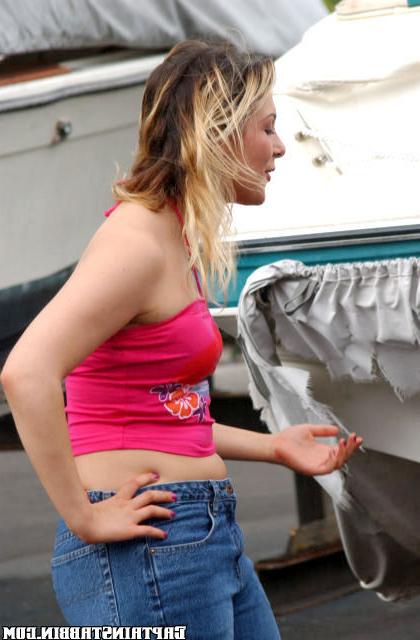 12P 12 pics and 1 movie of Jeanie from Captain Stabbin