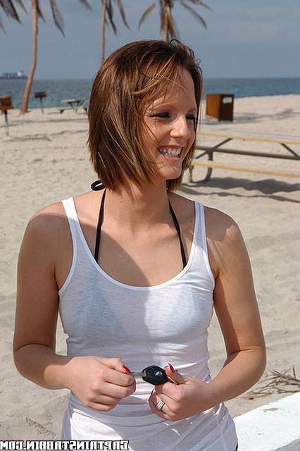 12P 12 pics and 1 movie of Andi from Captain Stabbin