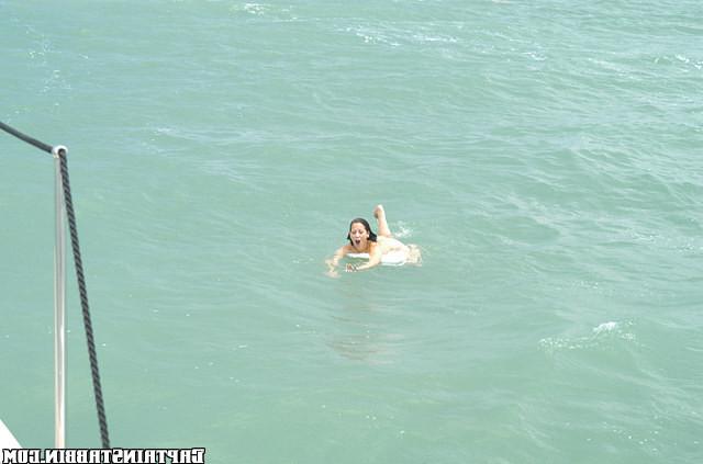 12P 12 pics and 1 movie of Mallory from Captain Stabbin