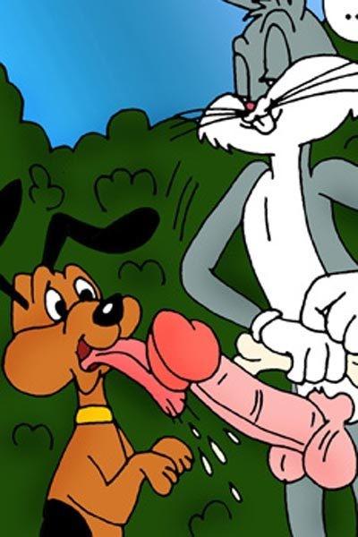 12P Tweety Bird riding Taz as getting her hole plugged