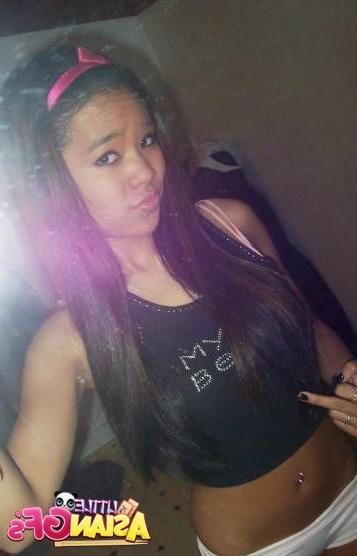 10P Asian amateur cuties ready for cock