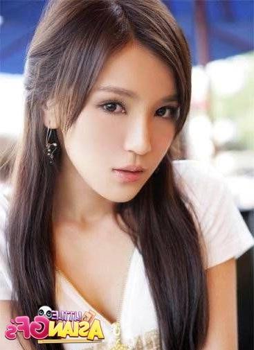 10P Cute real life asian amateur teens