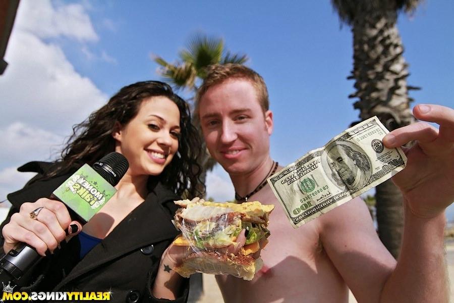 16P Asian hottie Jaden Lee fucks a stranger for money