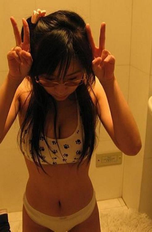 16P Mix of young and wild Asian teen cock suckers only for you