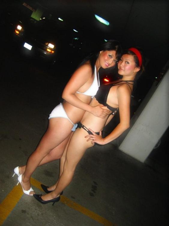 16P Mega oozing hot and delicious Asian girls posing naked